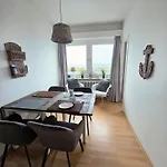 아파트 Meerblick Und Direkt Am Badestrand - Willkommen In Der Bett&butze! Strandhus Steinwarder 33, 119 *
