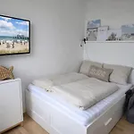 아파트 Meerblick Und Direkt Am Badestrand - Willkommen In Der Bett&butze! Strandhus Steinwarder 33, 119 *