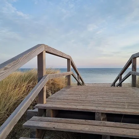 Meerblick Und Direkt Am Badestrand - Willkommen In Der Bett&butze! Strandhus Steinwarder 33, 119 شقة هايليغنهافن